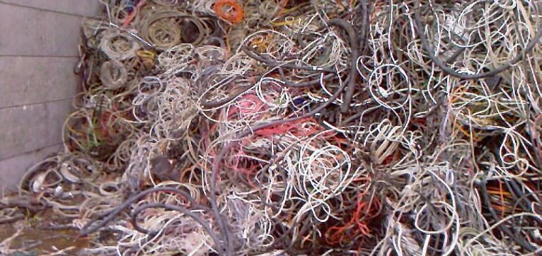 Schrott Verschiedene Schrottarten bei der Firma Hammerschmidt Robert Recycling & Entsorgung in Augsburg