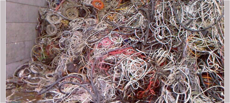 Schrott Verschiedene Schrottarten bei der Firma Hammerschmidt Robert Recycling & Entsorgung in Augsburg