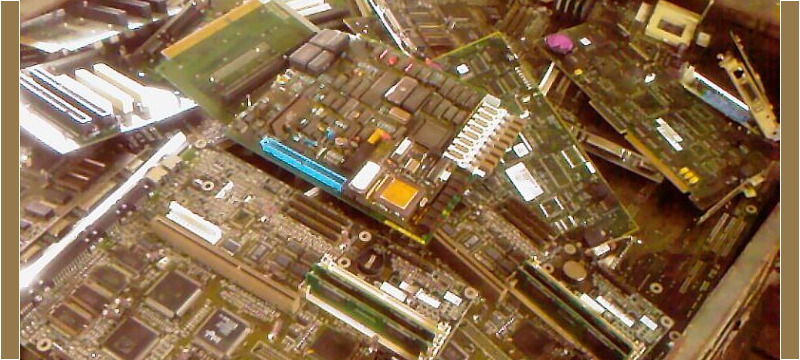 Schrott Metallschrott bei der Firma Hammerschmidt Robert Recycling & Entsorgung in Augsburg